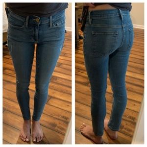 FRAME denim Skinny de Jeanne ankle jeans sz 24